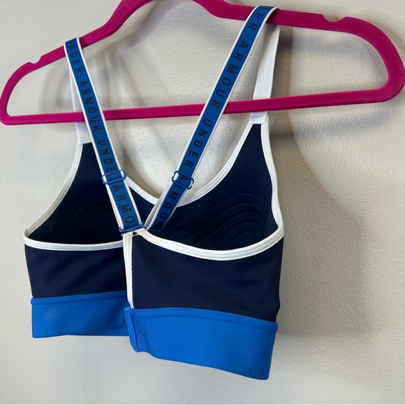 Under Armour S Women's Navy and White Sports Bra Athletic EUC Sports Workout - Picture 10 of 11